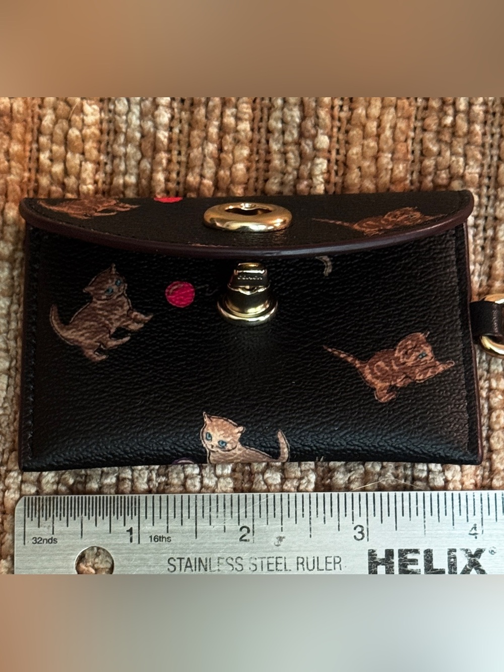 Coach Cat Print Trigger Snap Card Case NWTS - Picture 5 of 11